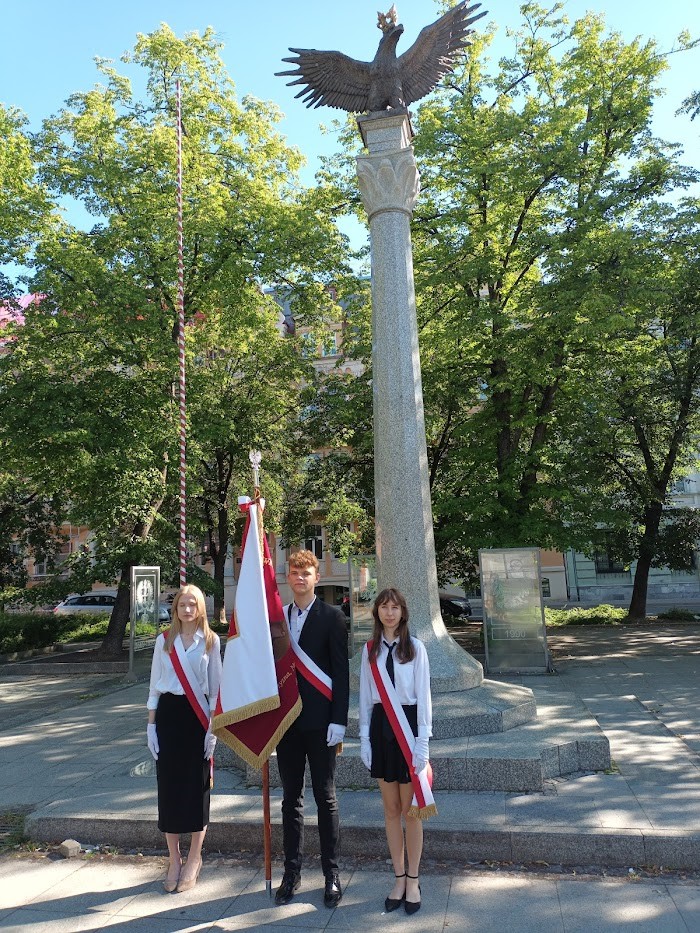 opieka nad kolumna orla bialego 02